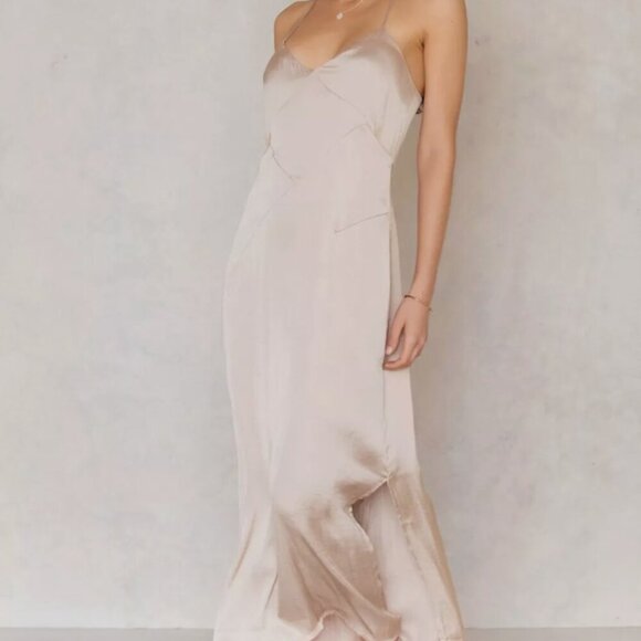Bardot Dresses & Skirts - NWT Bardot Champagne Luxe Slip Dress Satin Silk Cross Back Strap Size 10/L